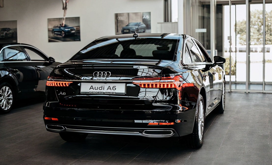 奥迪A6降了多少钱,奥迪a6降到25万