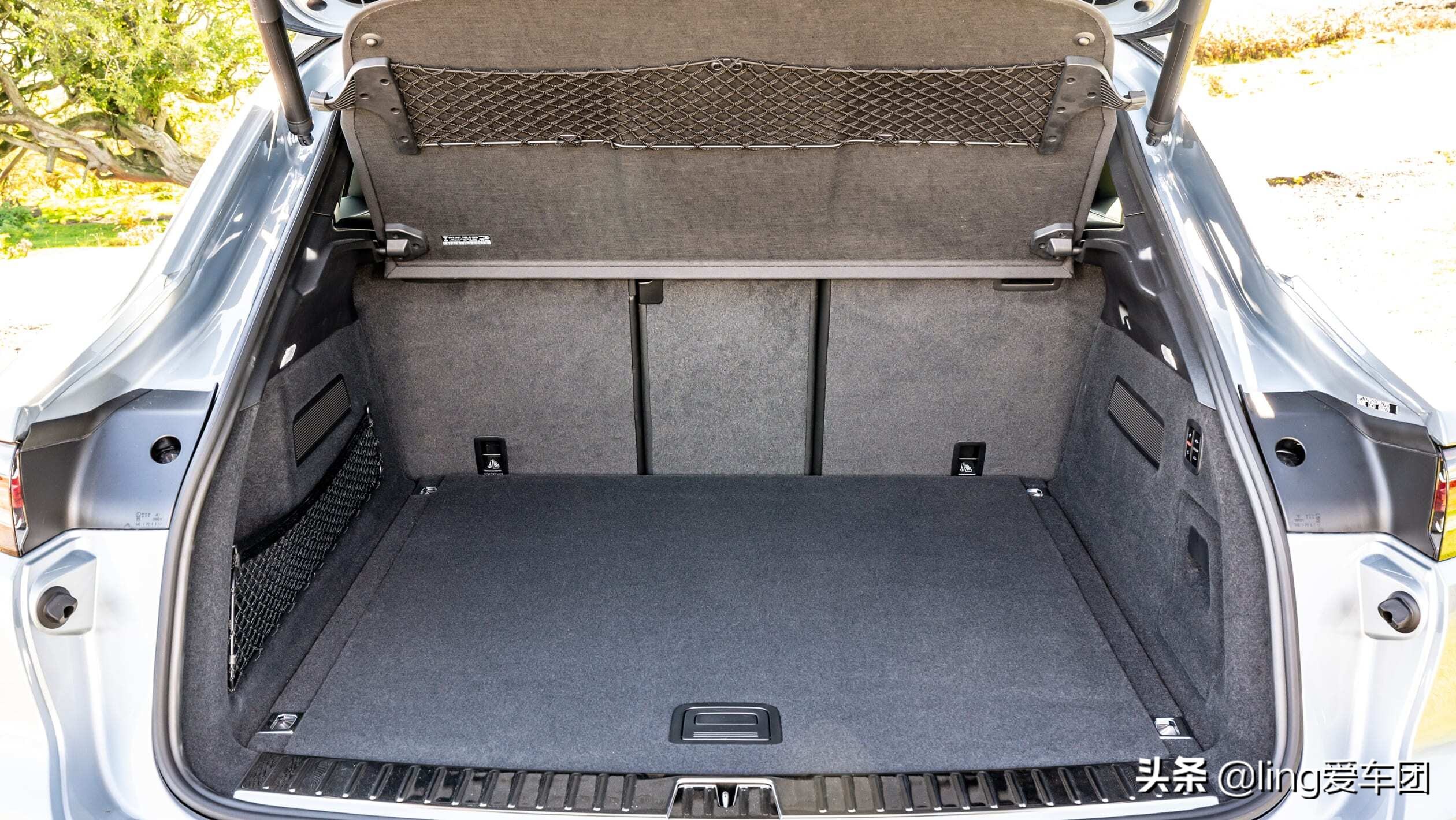 保时捷小卡宴2021款报价及图片,2023款保时捷卡宴中大型suv