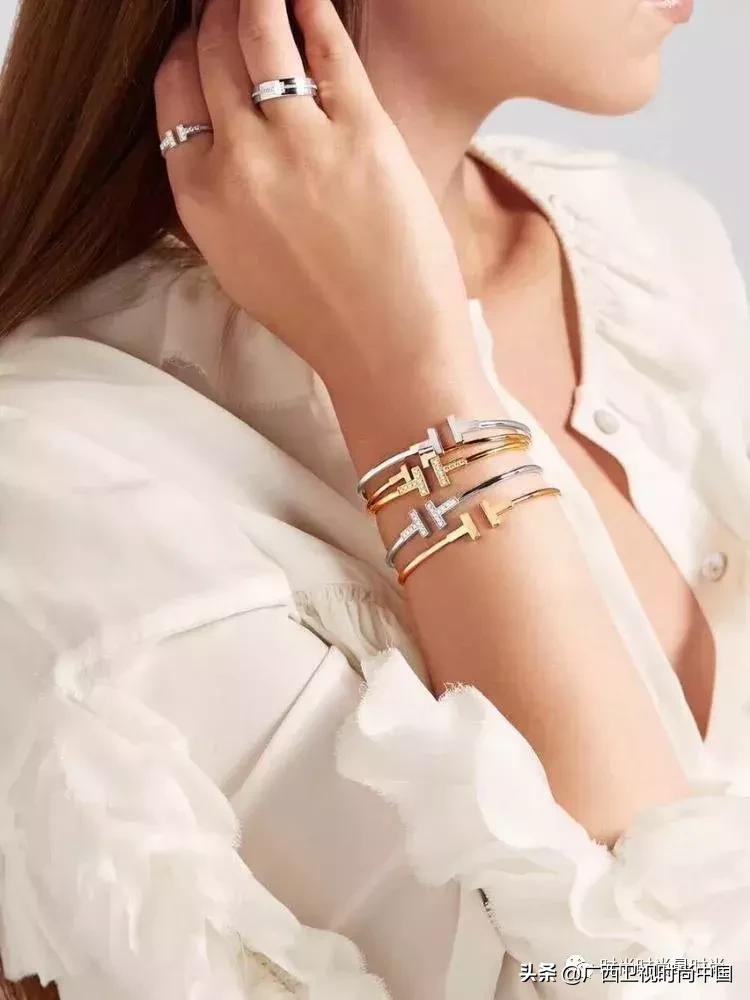 手镯是用石头搞出来的吗,手镯创造灵感