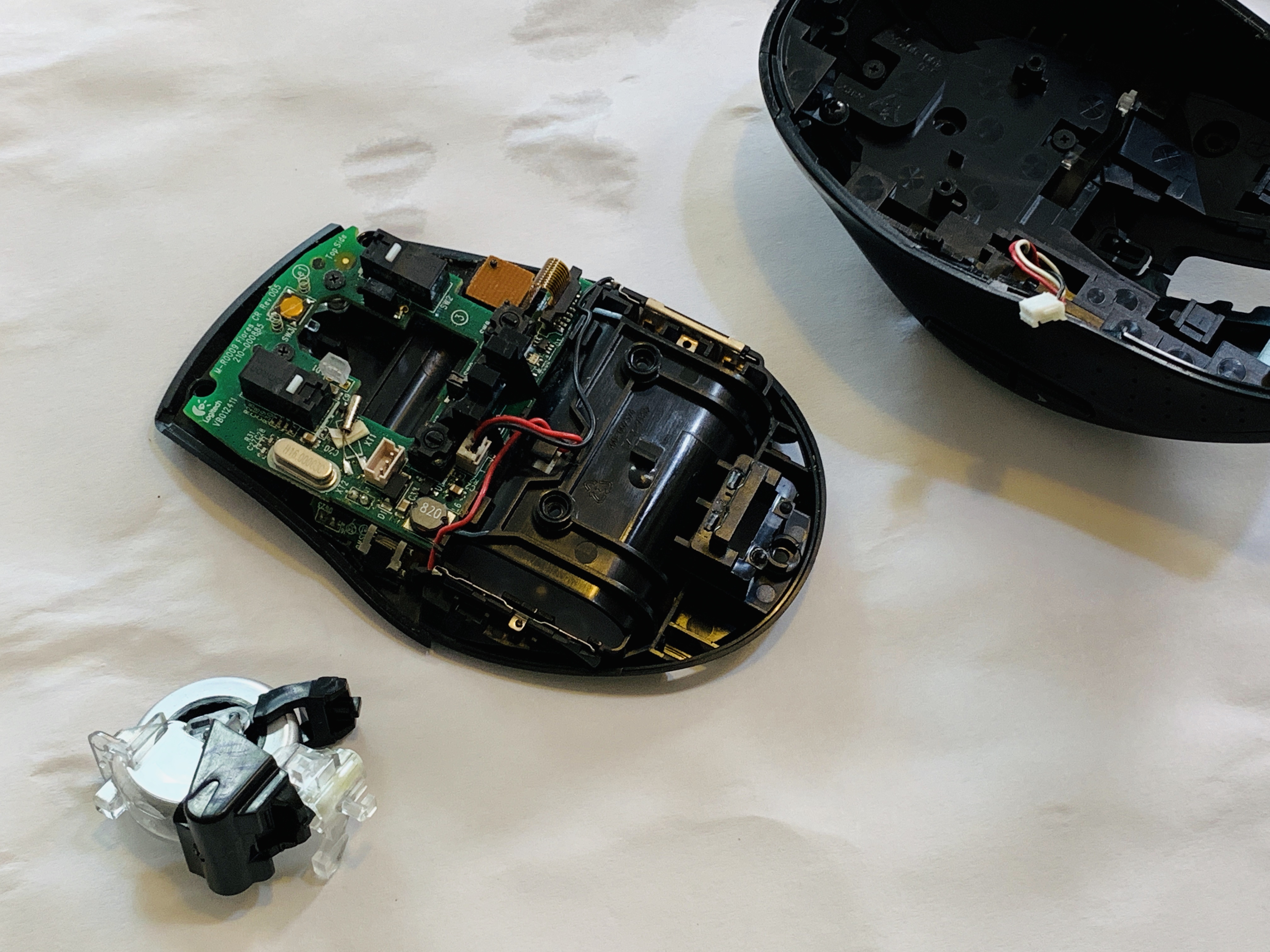 罗技无线鼠标m705和m590比较,罗技m705跟微软小馒头鼠标对比