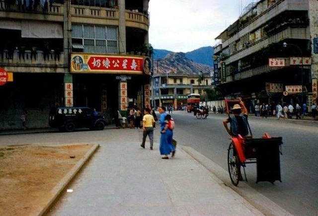 周正毅二次入狱妻子不离不弃,上海首富周正毅前传