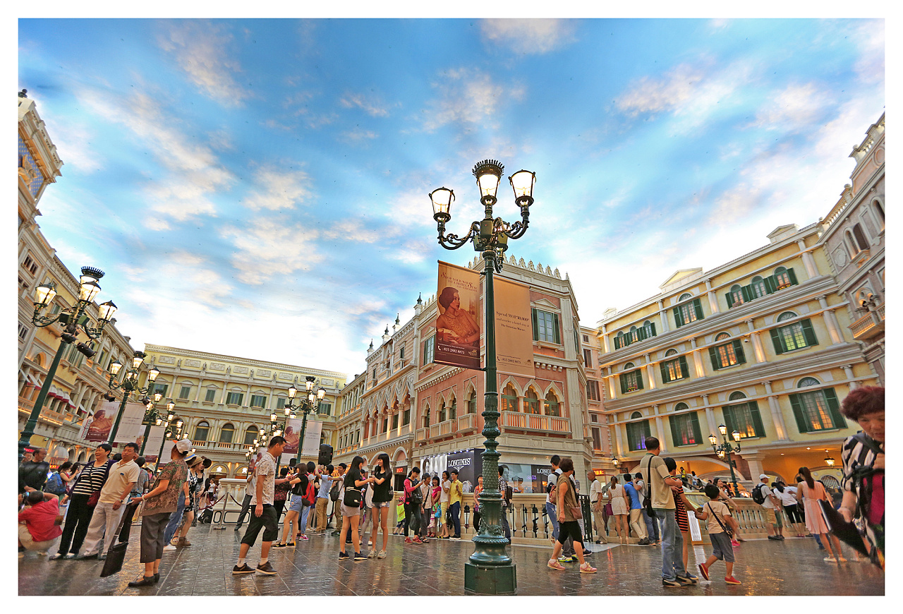 1998澳门回归现场唱七子之歌,澳门回归交接仪式上的七子之歌