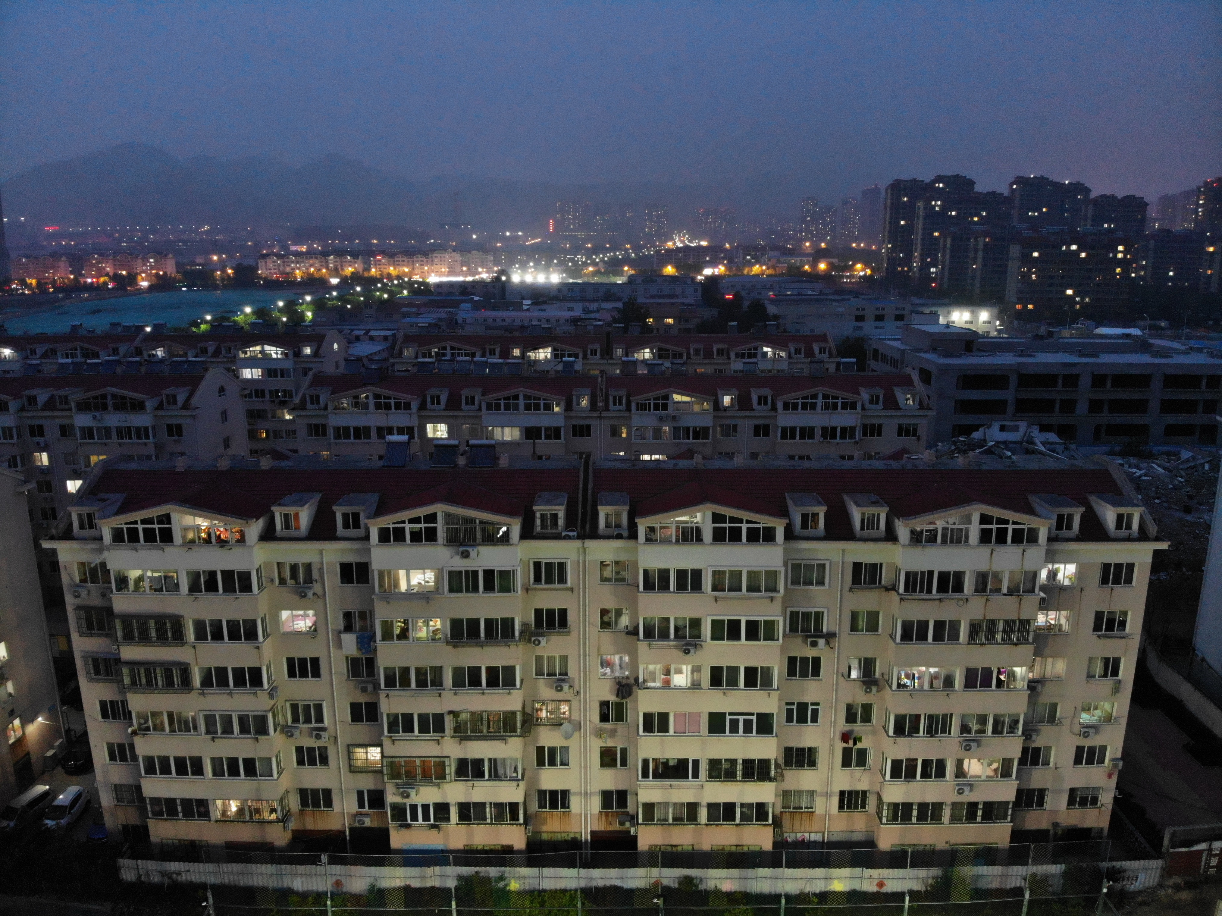 青岛红狮青训,青岛红狮在哪里训练