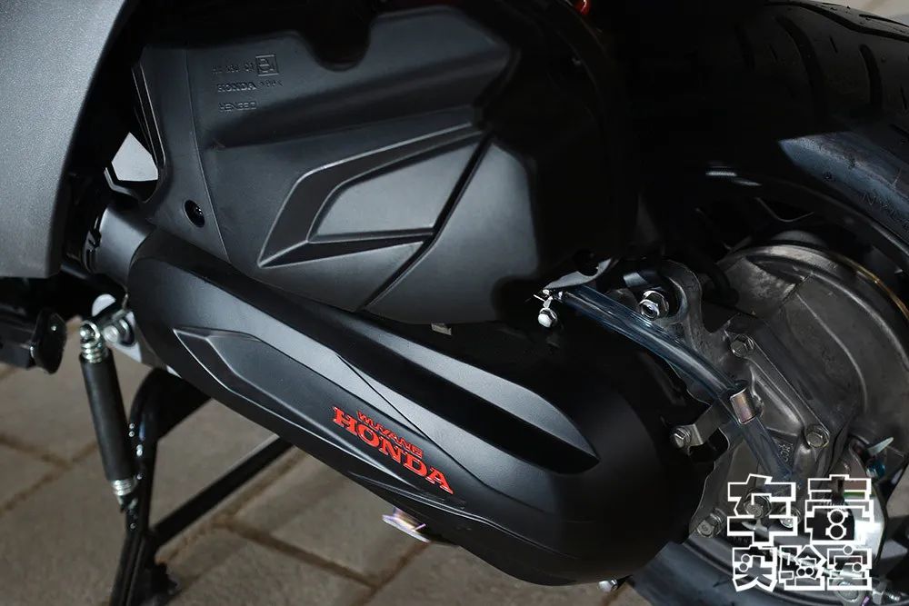 五羊本田踏板车nx125测评,本田nx125和豪爵uy125哪个动力好