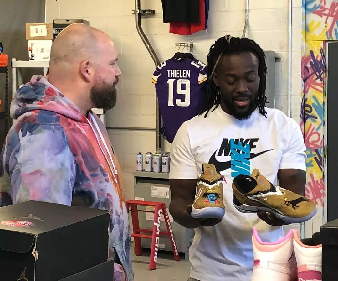 nikeadaptbb2.0鍥炲埌鏈潵閰嶈壊,nikeadaptbb1.0鍥炲埌鏈潵閰嶈壊