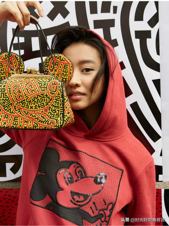 Coach新包|三方联名系列,米老鼠和涂鸦艺术