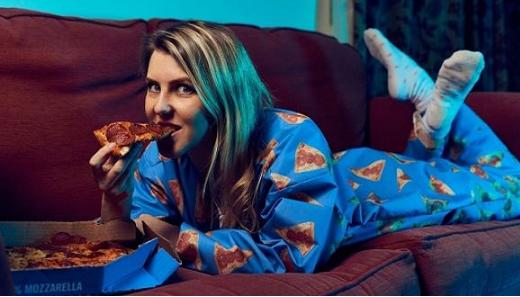 沙发坏了碎屑怎么处理,沙发掉粉末怎么处理