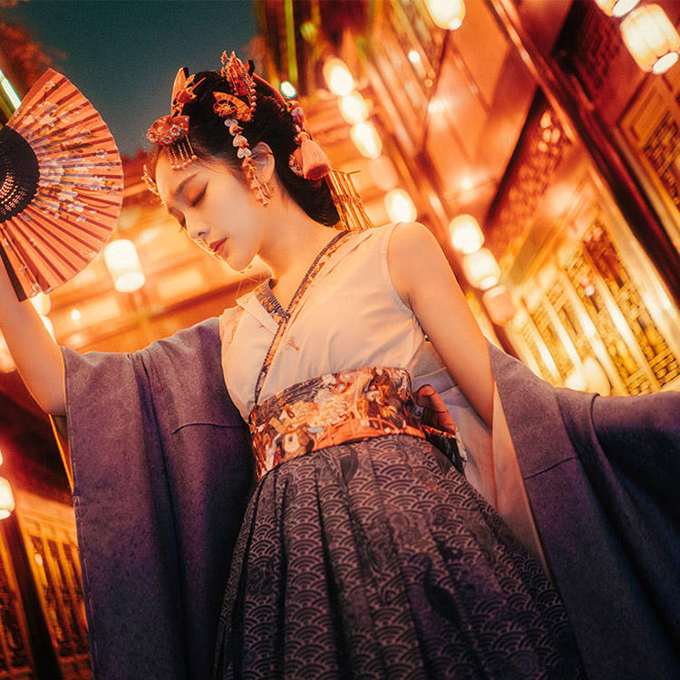 萌新刚入门的洛丽塔裙,最便宜又好看的洛丽塔裙子推荐