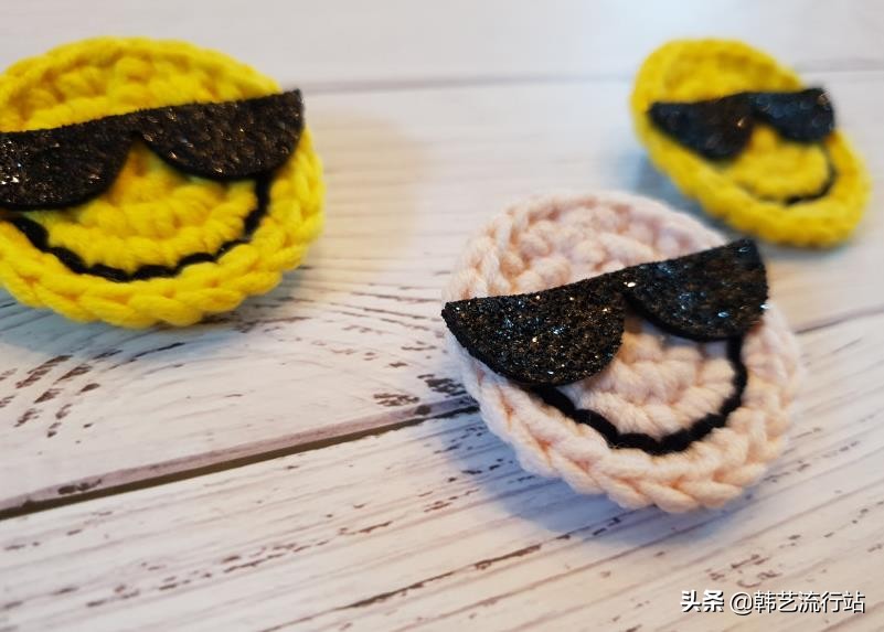 漂亮的钩针饰品,钩针小饰品教程图解