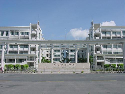 肇庆市成绩斐然的四所高中，重本率最高，堪称肇庆最强门面高中