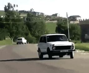 可爱搞笑图片可直接保存,搞笑图片现在的年轻妹纸真会玩啊