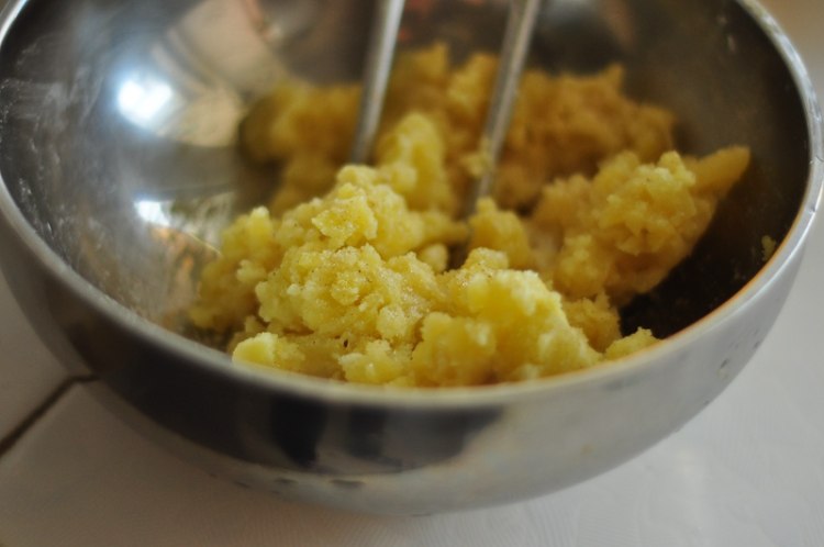 怎么做土豆饼吃,全家最爱的土豆饼怎么做