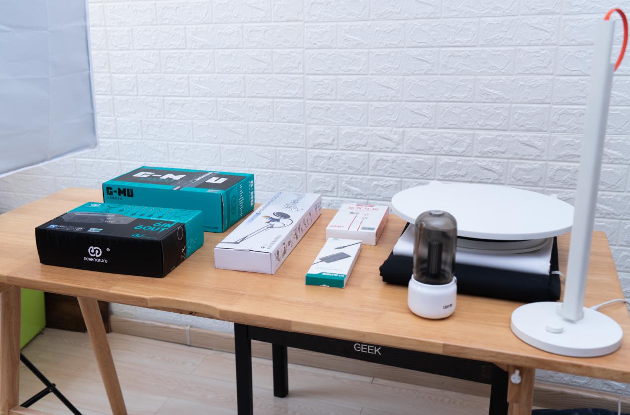 怎么从零开始做主播赚钱呢,新人主播如何突破月入十万