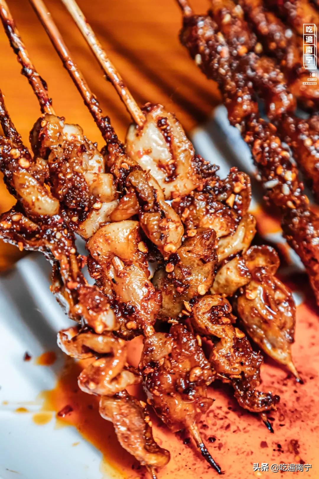 南宁东盟商务区烧烤摊,南宁2021烧烤店铺排行榜前十名