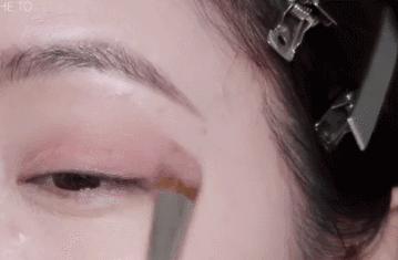 周冬雨最近的妆容教程,周冬雨淡妆