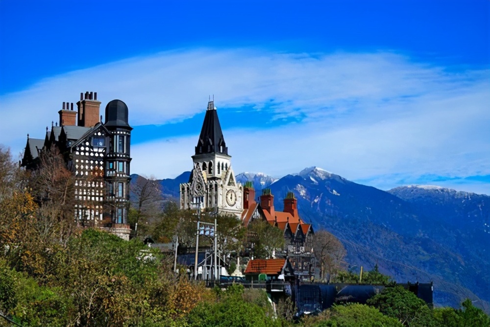 野鸡大学臭名昭著，河北这5所害人不浅，大学4年后仍是高中文凭