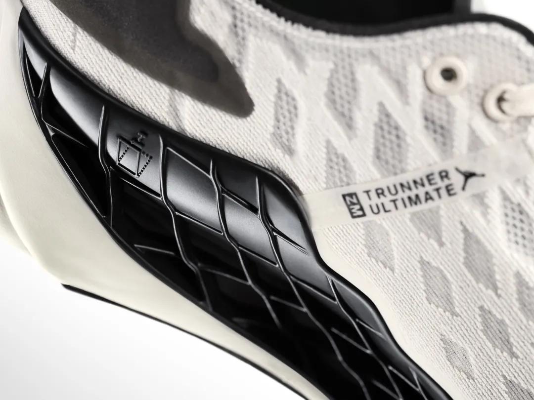 穿什么跑鞋适合跑马拉松,nb哪几款跑鞋适合扁平足