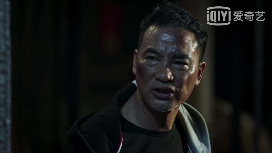 李飞和黄锐之间发生了什么,李飞做过的过分的事情