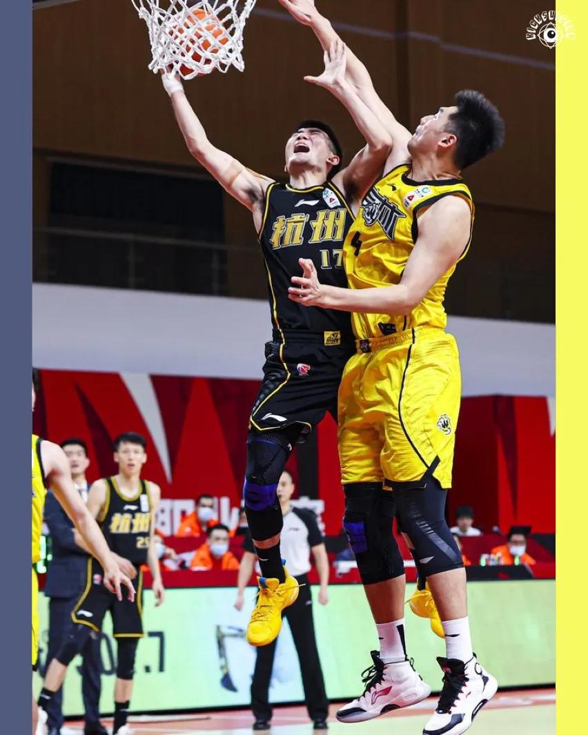 韦德上脚球鞋全城9,韦德之道全城9无眠配色