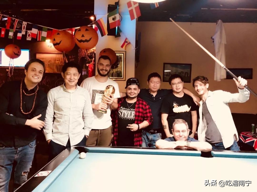 在南宁一家很出名的酒吧,南宁外国人开的酒吧