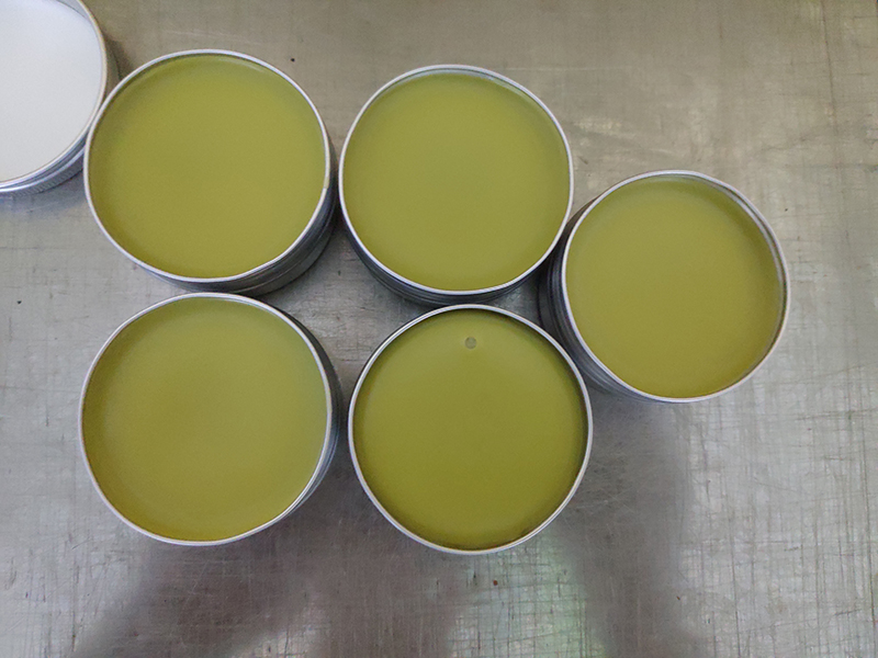 薄荷膏制作方法用什么油,薄荷膏的制作工具有哪些