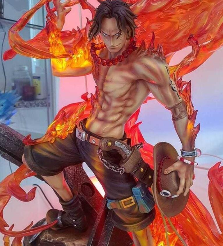 火拳艾斯手办限量款100个真人体型,20年周年庆海贼王艾斯和萨博手办