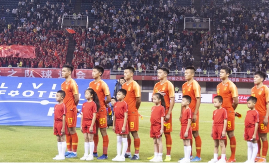 中国足球名嘴怒怼里皮,97国奥出局中国队