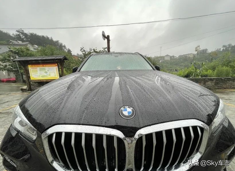 7万公里老款宝马x5,宝马x5的优缺点