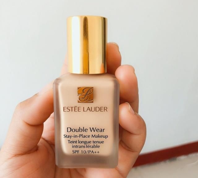 雅诗兰黛dw粉底液好用吗?真人使用1年多的心得分享告诉你答案