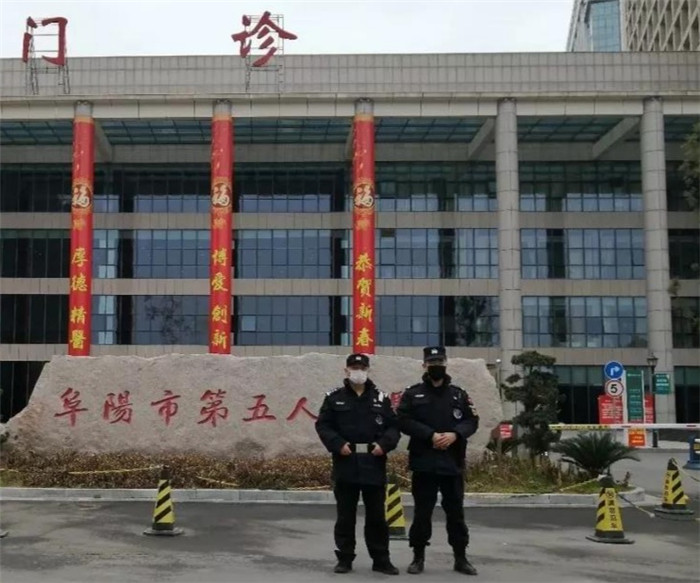 哪有什么时光静好只有人负重前行,哪有什么岁月静好只有人负重前行