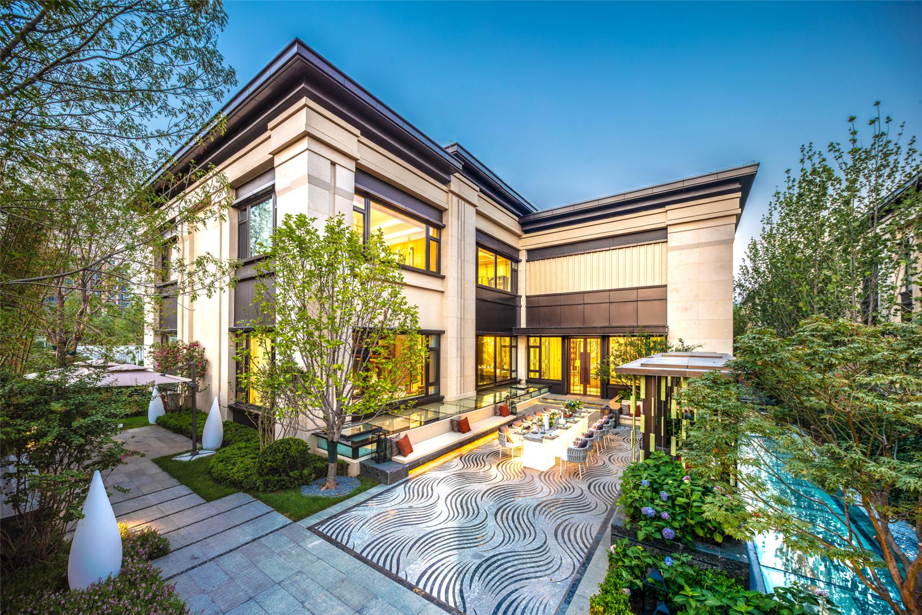 别墅精品豪宅首选,独栋大平层豪宅200-300平