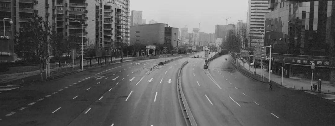 被按下暂停键的第一天,被按住暂停键后的感受