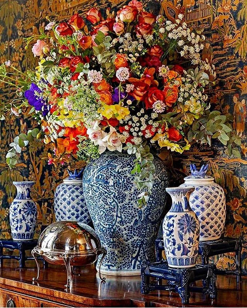 青花瓷的装饰是怎么弄,青花瓷式装饰风格