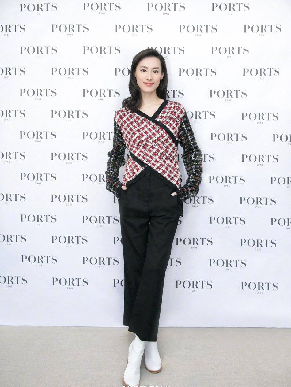 梁洛施最新时装秀,梁洛施时装周照片