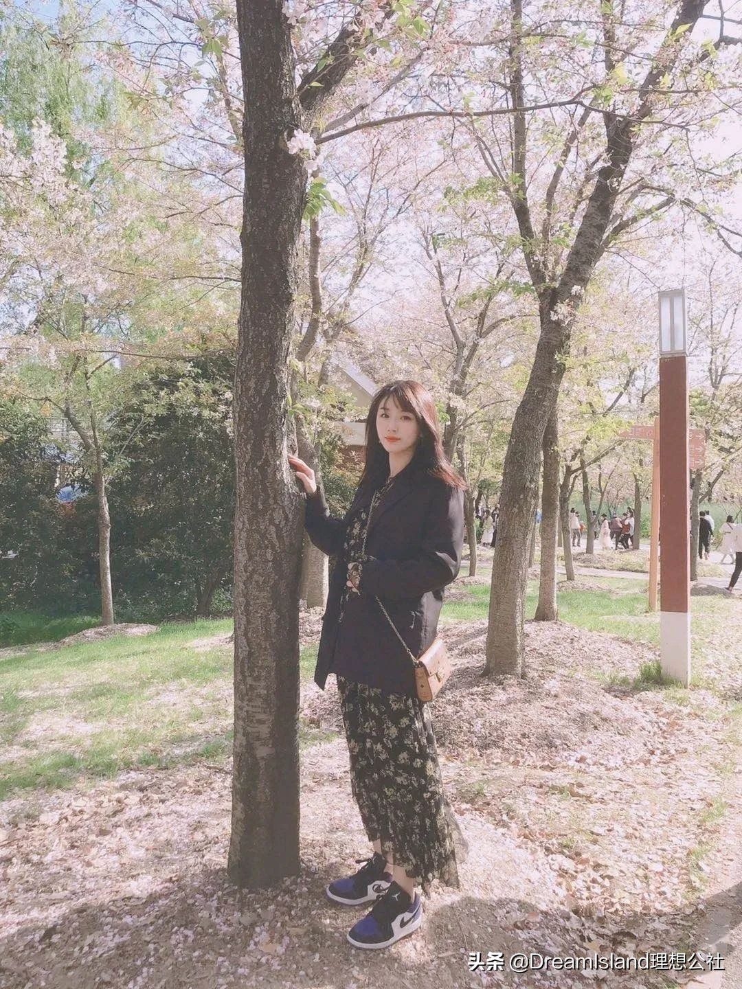 美妆好物狂欢粉底液,适合春天的粉底液