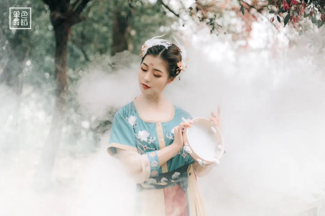 中国舞跳街舞是什么体验,中国舞跳爵士是什么体验