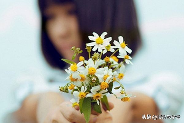 相机拍照应该如何选择对焦点,相机对焦怎么样设置最中间对焦点