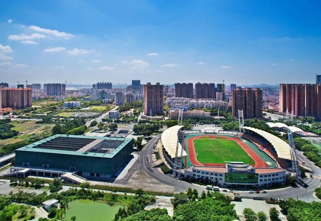 黄埔区体育中心有什么活动,黄埔体育中心营业时间