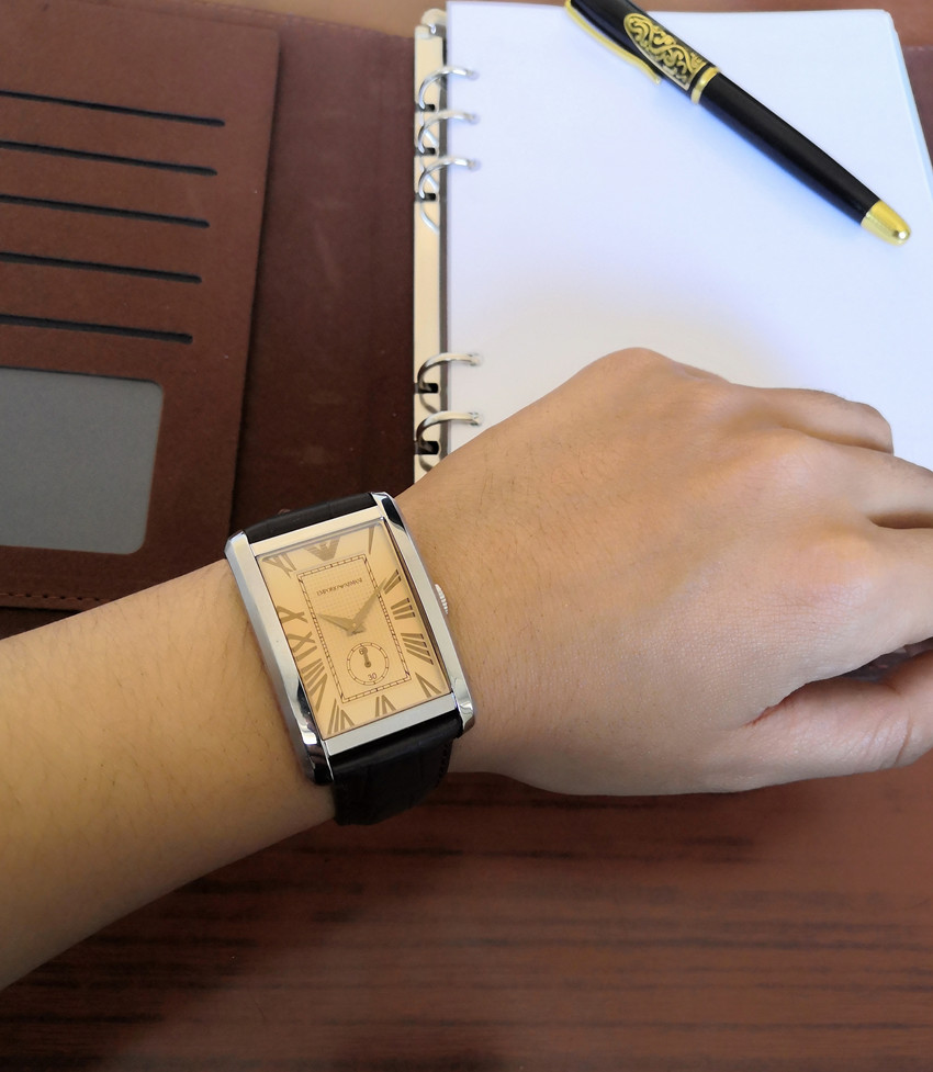 大牌阿玛尼轻奢腕表怎么样