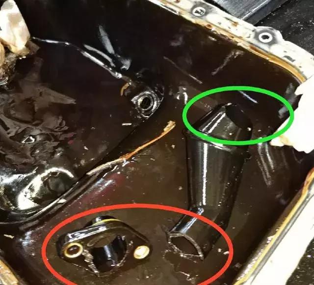 大众机油灯亮了要怎样消掉,4万公里的大众车机油灯