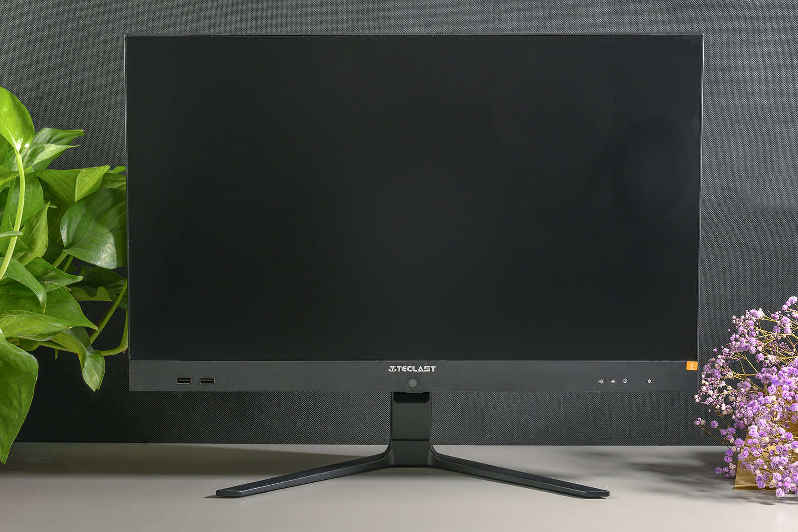 网课娱乐办公一站解决，台电一体机电脑C24AirA8C