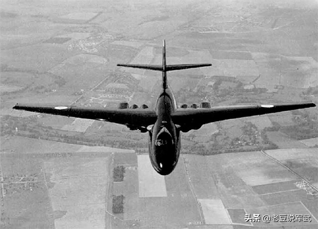英国轰炸机v型,英国3v轰炸机