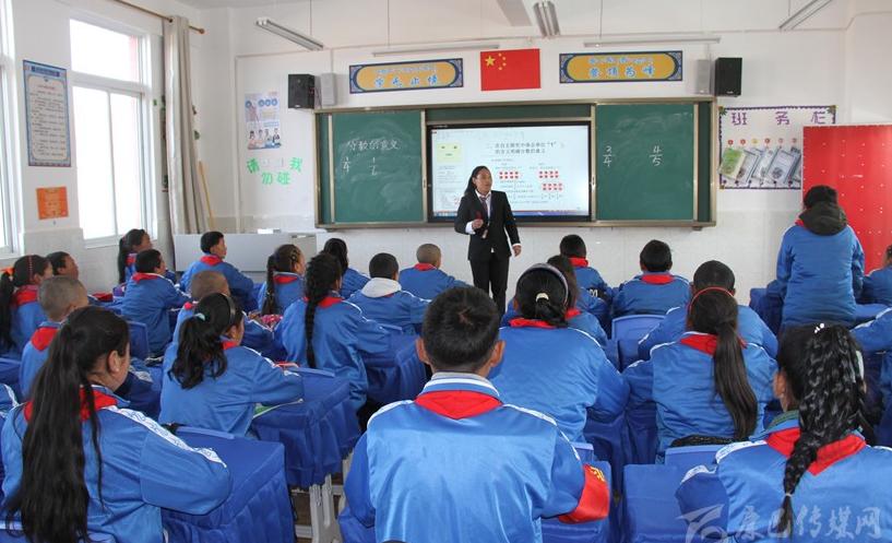 关于强制学生买近6000元平板，央视新闻白岩松点评，得到家长认可