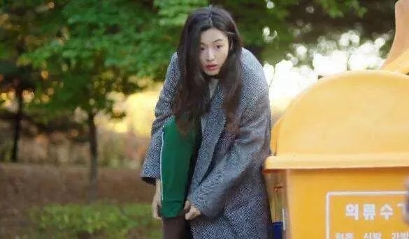 香奈儿衣服穿一次就有问题,香奈儿为什么穿了就丢