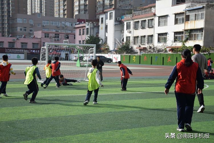 超越从足下起航下一句,2019小学校长杯足球赛