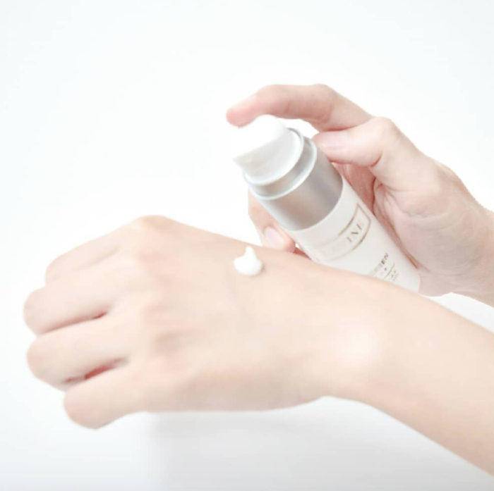 每天美白皮肤还是越来越黑,一直在美白却越来越黑的原因