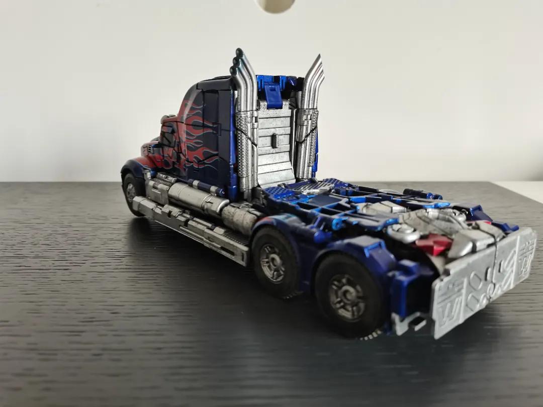 tw骑士擎天柱动作,tw骑士擎天柱官图