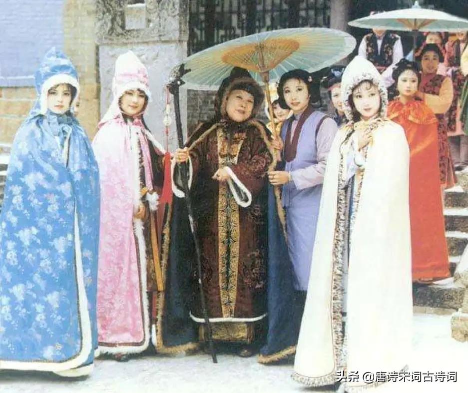 初冬下雪诗意,诗意雪天