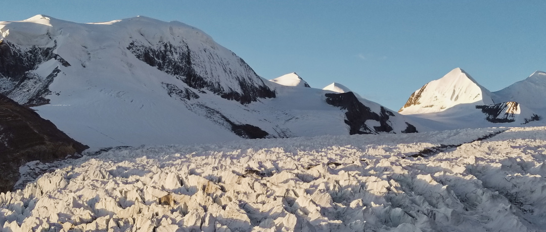 去奔赴一场旅途,去奔赴一场极光盛宴