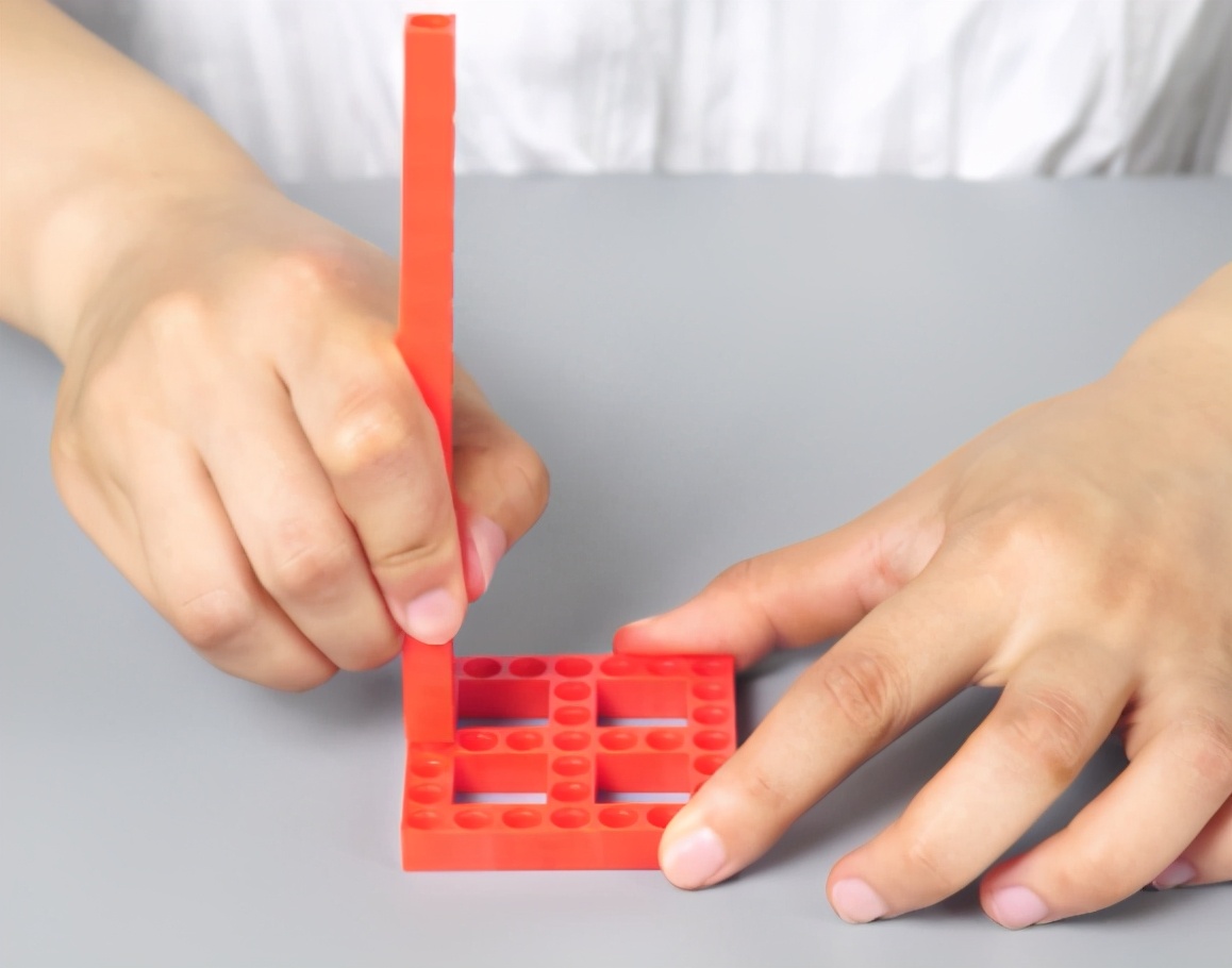 交流发电机是利用什么原理工作的,交流发电机用什么原理发电